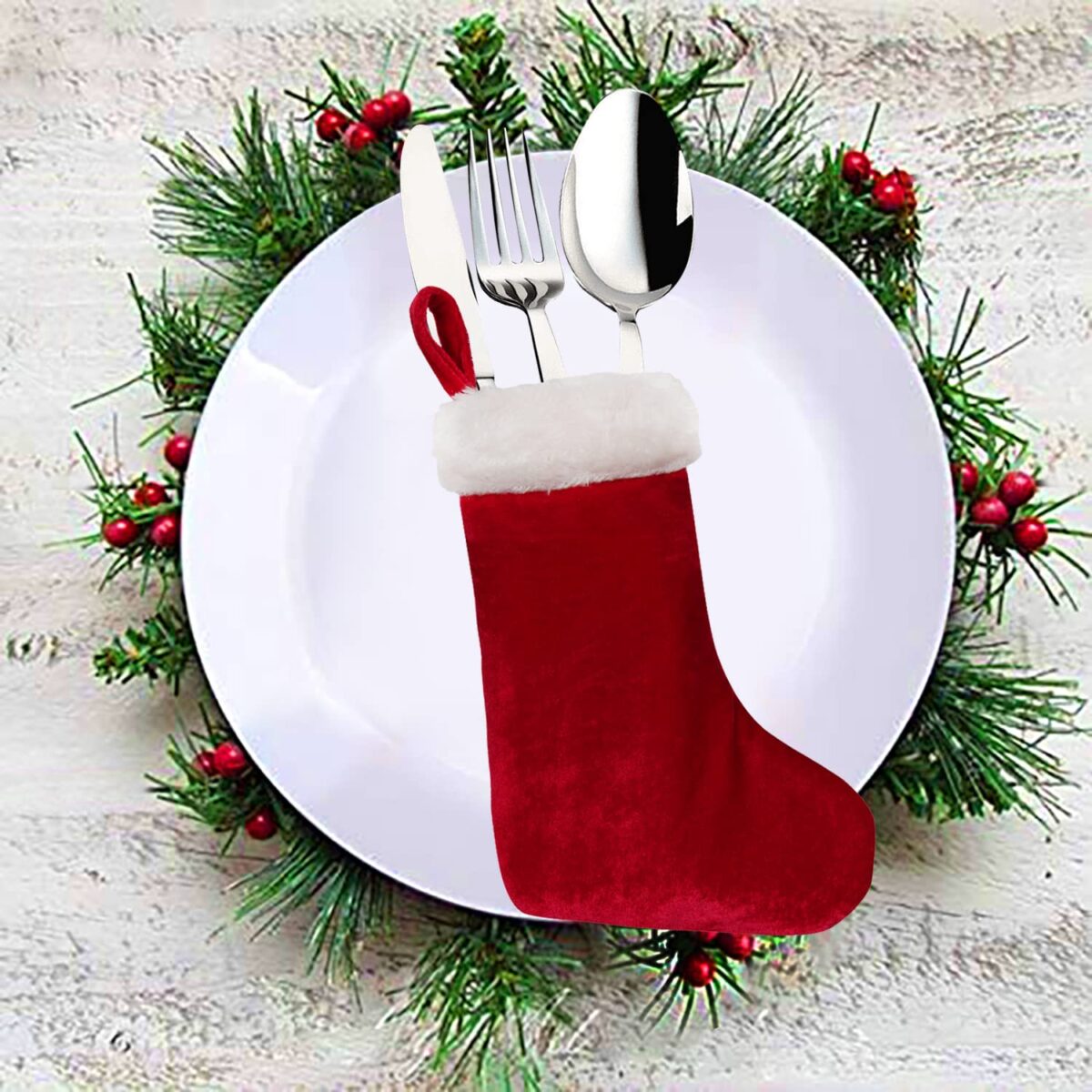 HOME HEART BEAUTIFUL VELVET 9" TALL CHRISTMAS STOCKING for FESTIVAL DÉCOR